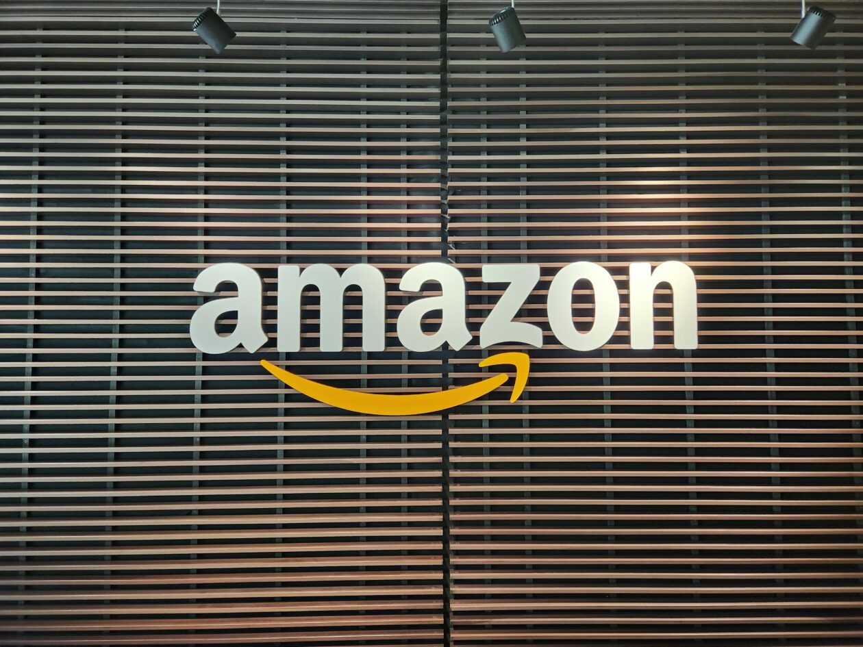 Amazon cuts more than 2,300 jobs in Washington state as part of broader layoffs – GeekWire