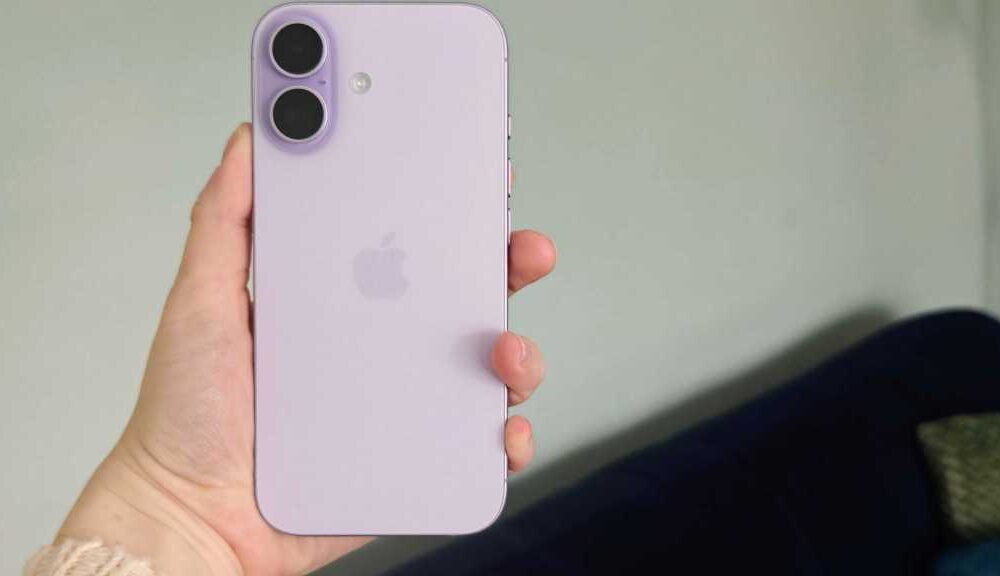 I switched to the iPhone 17 4