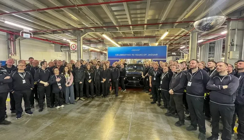 Last petrol-powered Jaguar built | CarExpert