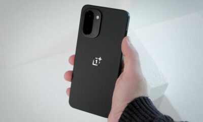 OnePlus 15R review back handheld