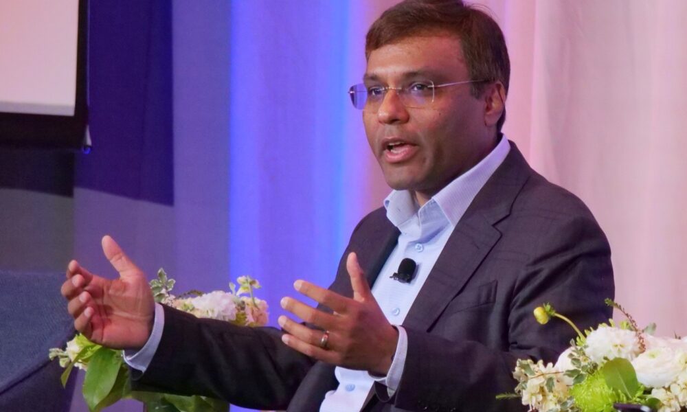 Amazon AI chief Rohit Prasad leaving; Infrastructure exec Peter DeSantis to lead unified AI group – GeekWire