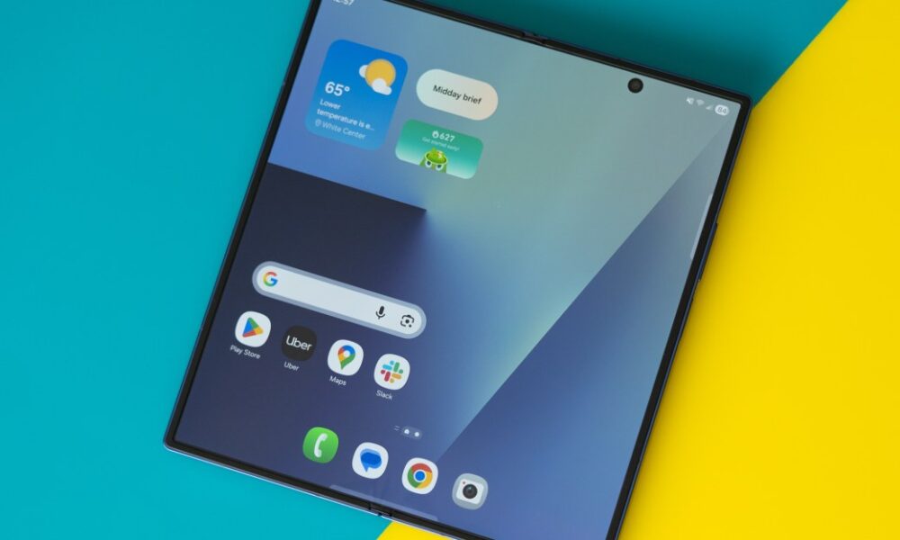 Samsung ‘Wide Fold’ rumored to rival Apple’s foldable next year