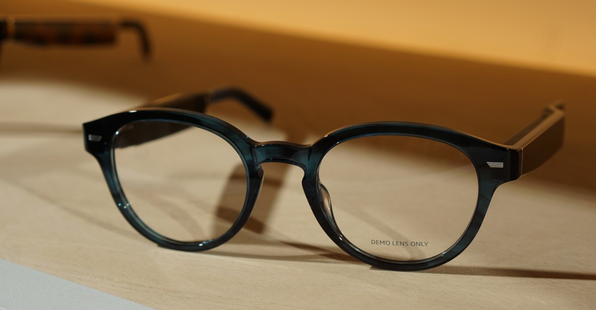 This Cyber Monday deal on smart glasses was too good for my husband to pass up