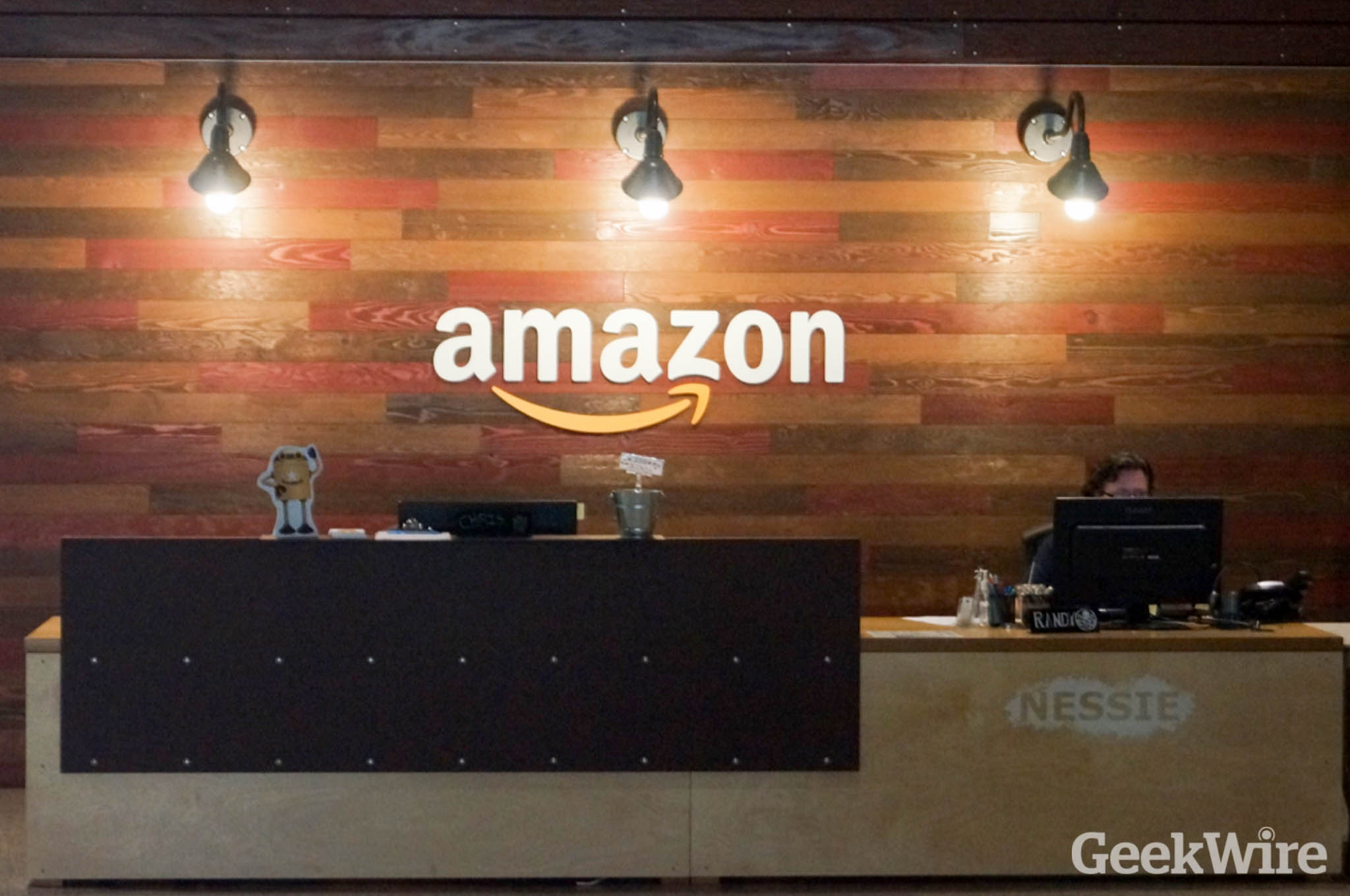 Amazon's latest layoffs could begin next week – GeekWire