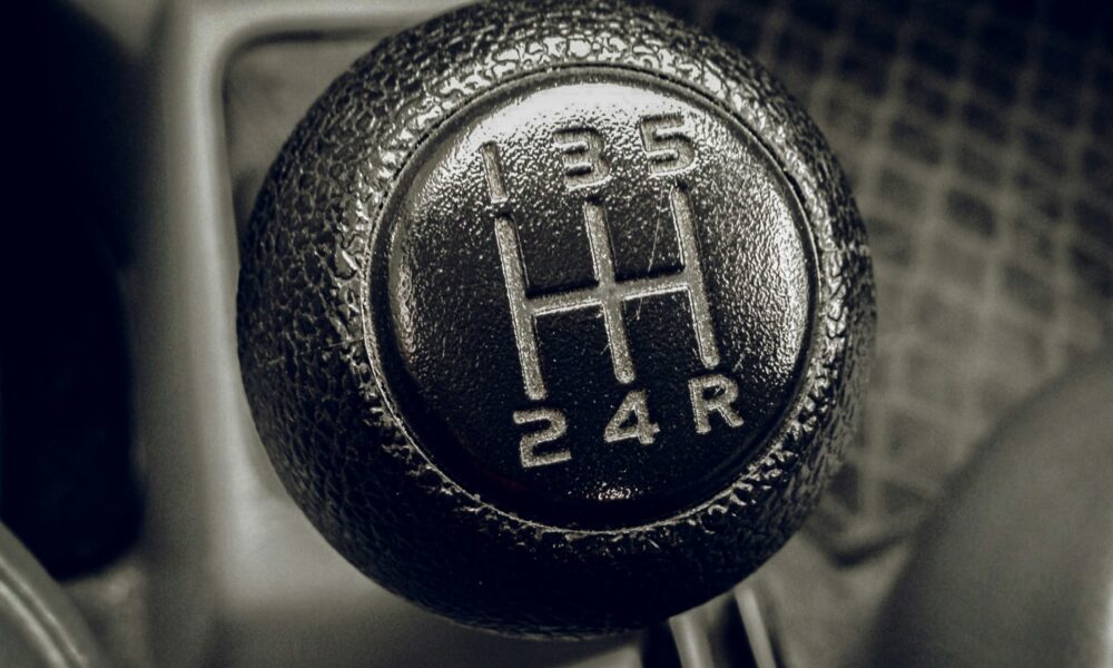 Enterprise AI adoption shifts to agentic systems