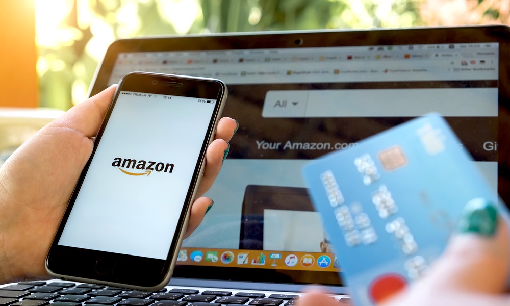 Can you split payments on Amazon between two cards?