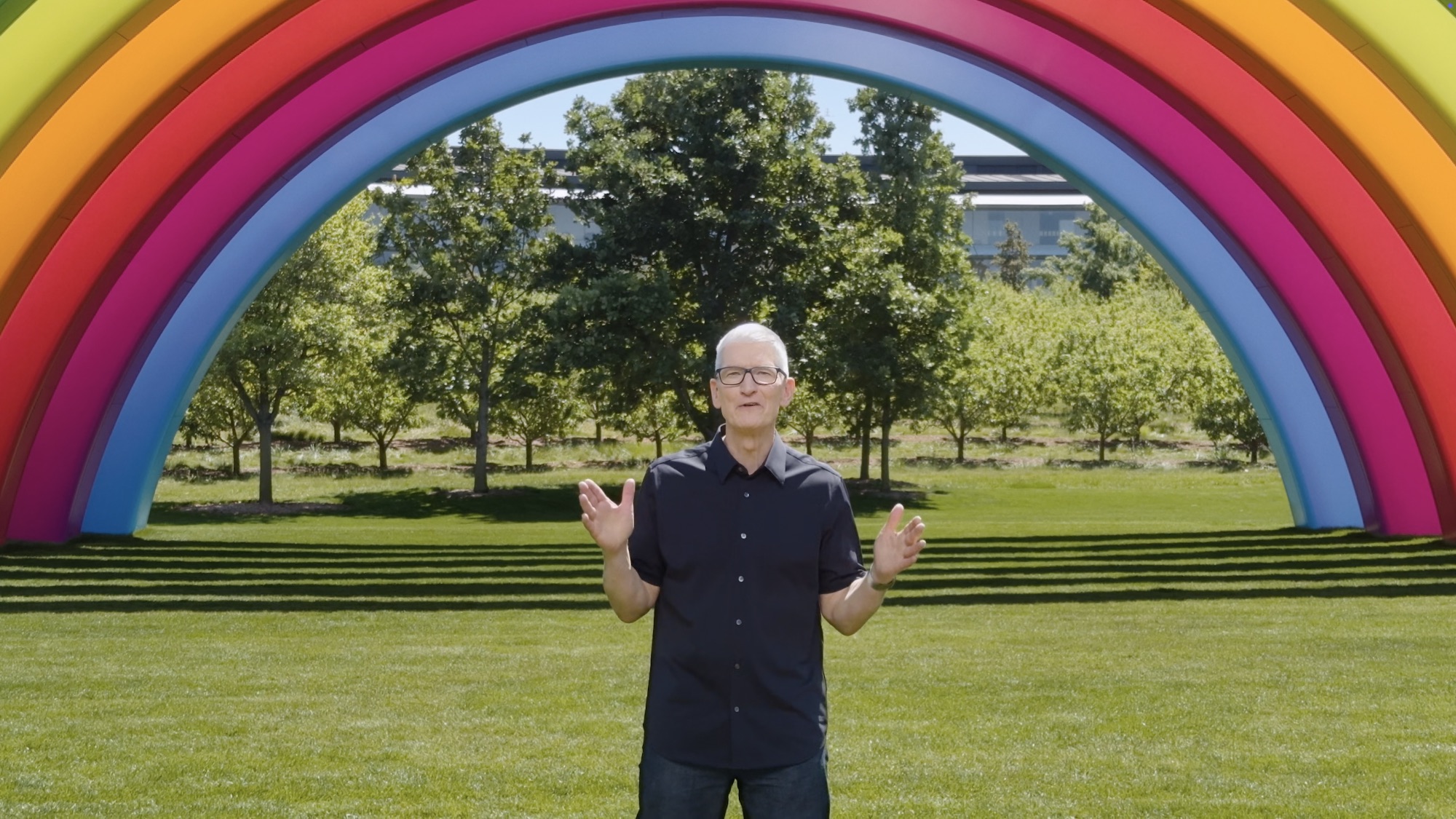WWDC25 Tim Cook 4