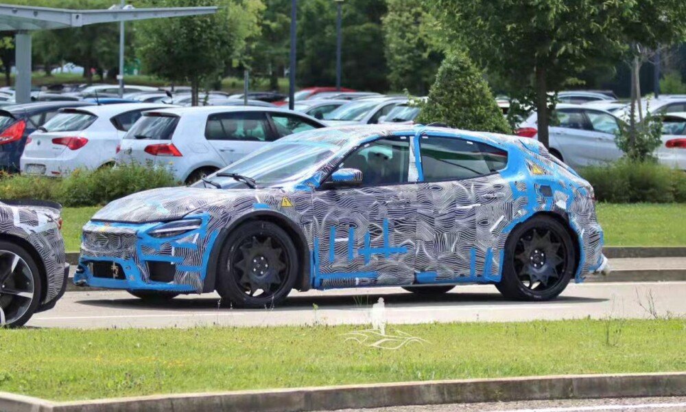 Ferrari could reveal the interior of the Elettrica EV next week