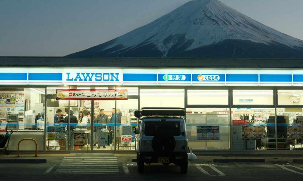 Exploring AI in the APAC retail sector