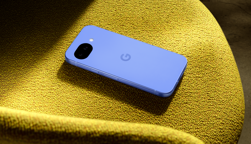 Google Pixel 10a Lifestyle Lavender 3