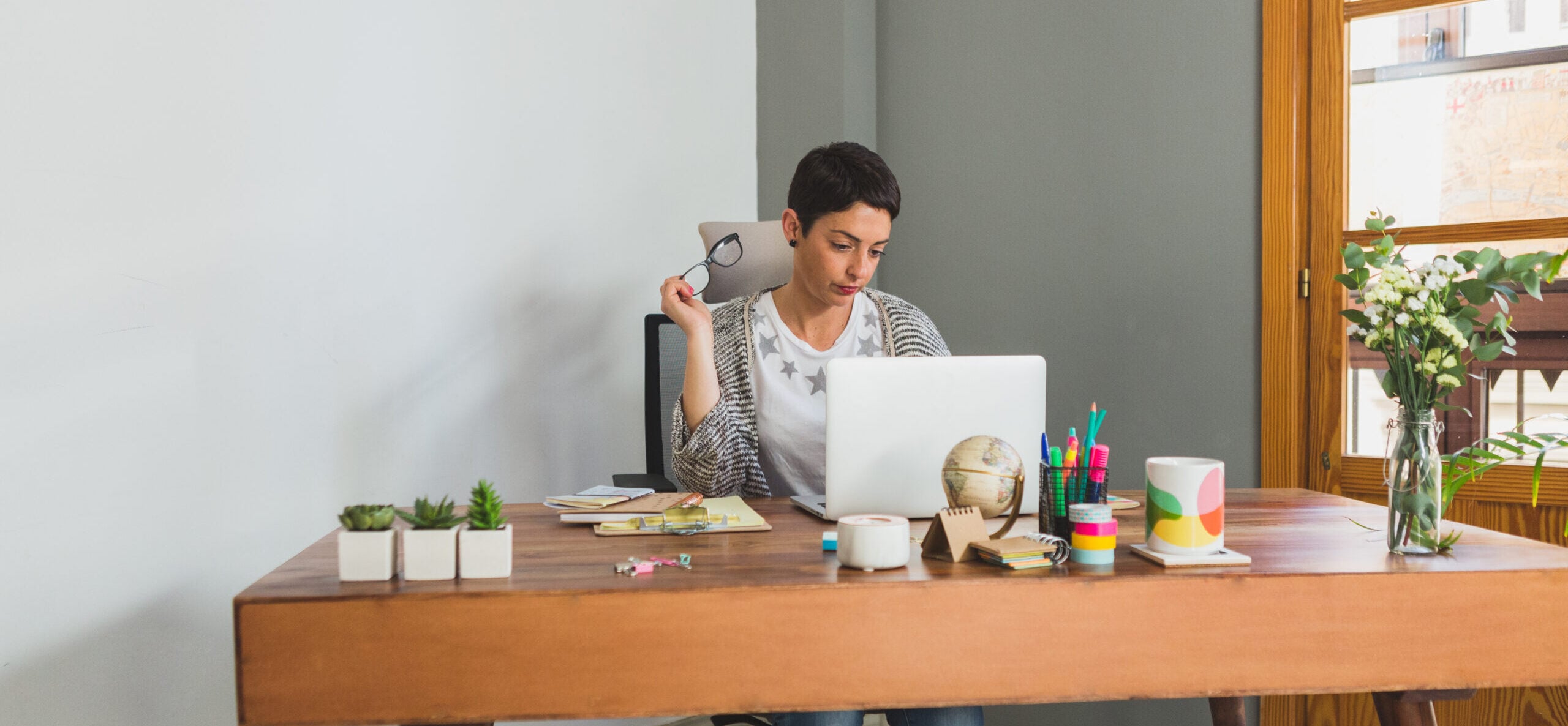 How to Build a Profitable Online Business from Scratch in 2026