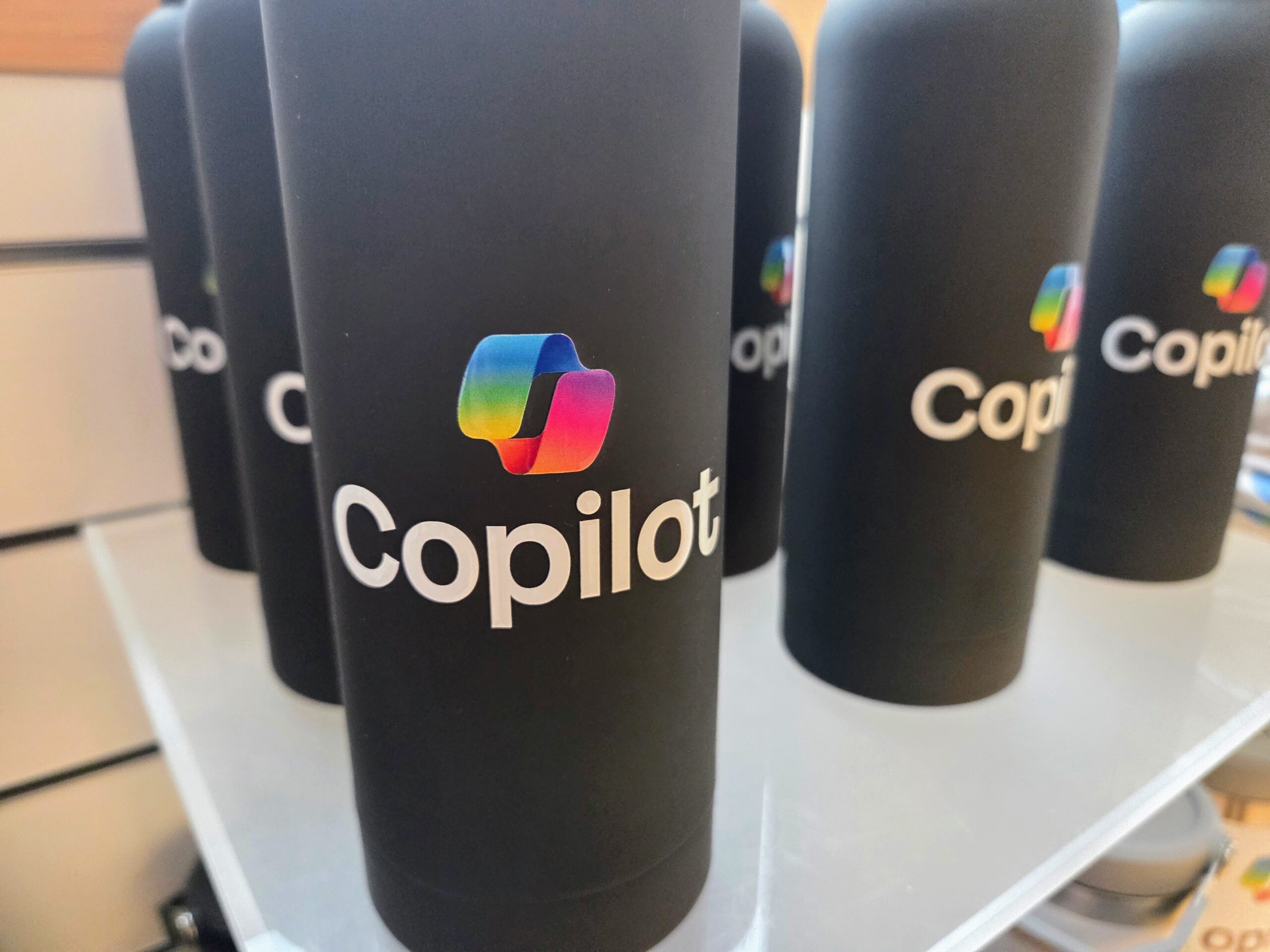 Microsoft's new Copilot Cowork integrates Anthropic's Claude in rollout of new E7 licensing tier – GeekWire