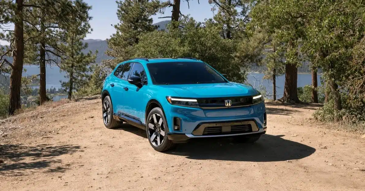 65,135 Honda and Acura SUVs Recalled for Blank Instrument and Reverse Camera Displays