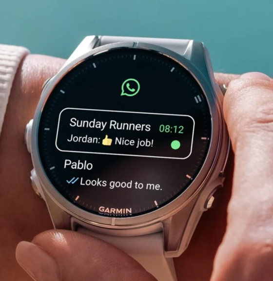 Garmin WhatsApp