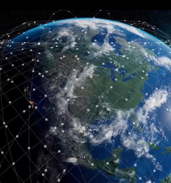 Illustration: Amazon Leo network connections creating a web around Earth