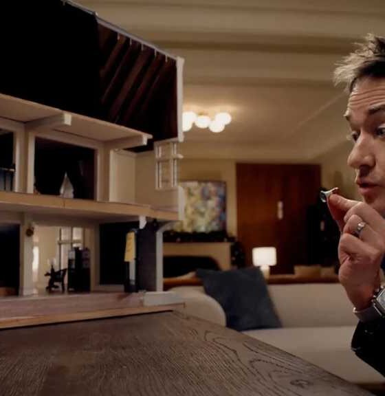 The Miniature Wife - Elizabeth Banks as Linda, Matthew Macfadyen as Les