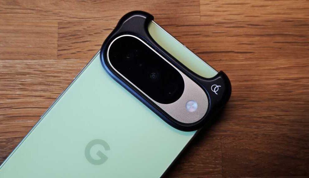 Arc Pulse case review on Pixel 10 7