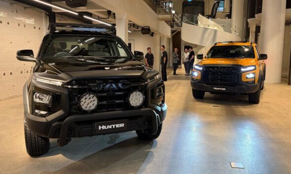 JAC Hunter PHEV ute guns for BYD Shark 6 with better fuel economy, range claims