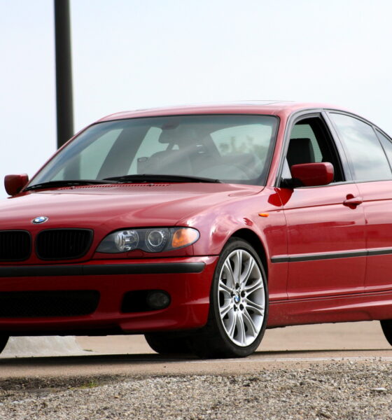 E46 BMW 3 Series ZHP model in red