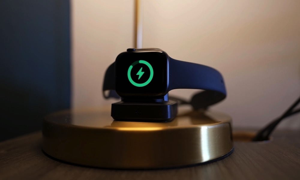 Apple Watch Series 7 Charging