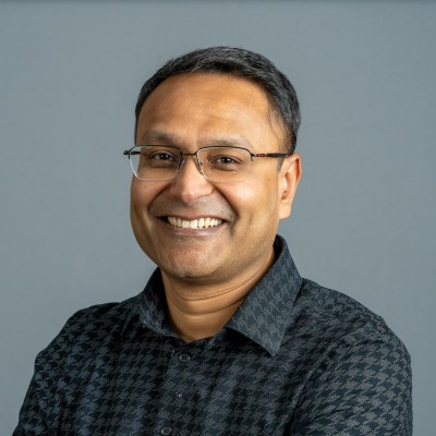 Amazon names AWS exec Prasad Kalyanaraman to S-team, promotes Dave Brown to SVP – GeekWire