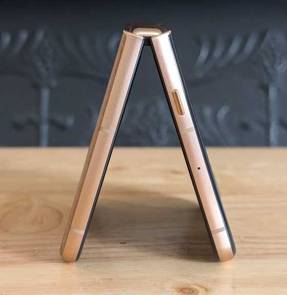 motorola razr 60 ultra review 2