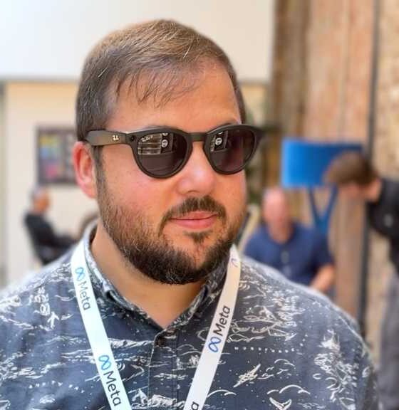 Ray Ban Meta Gen 2 Hands On Headliner matt black try on