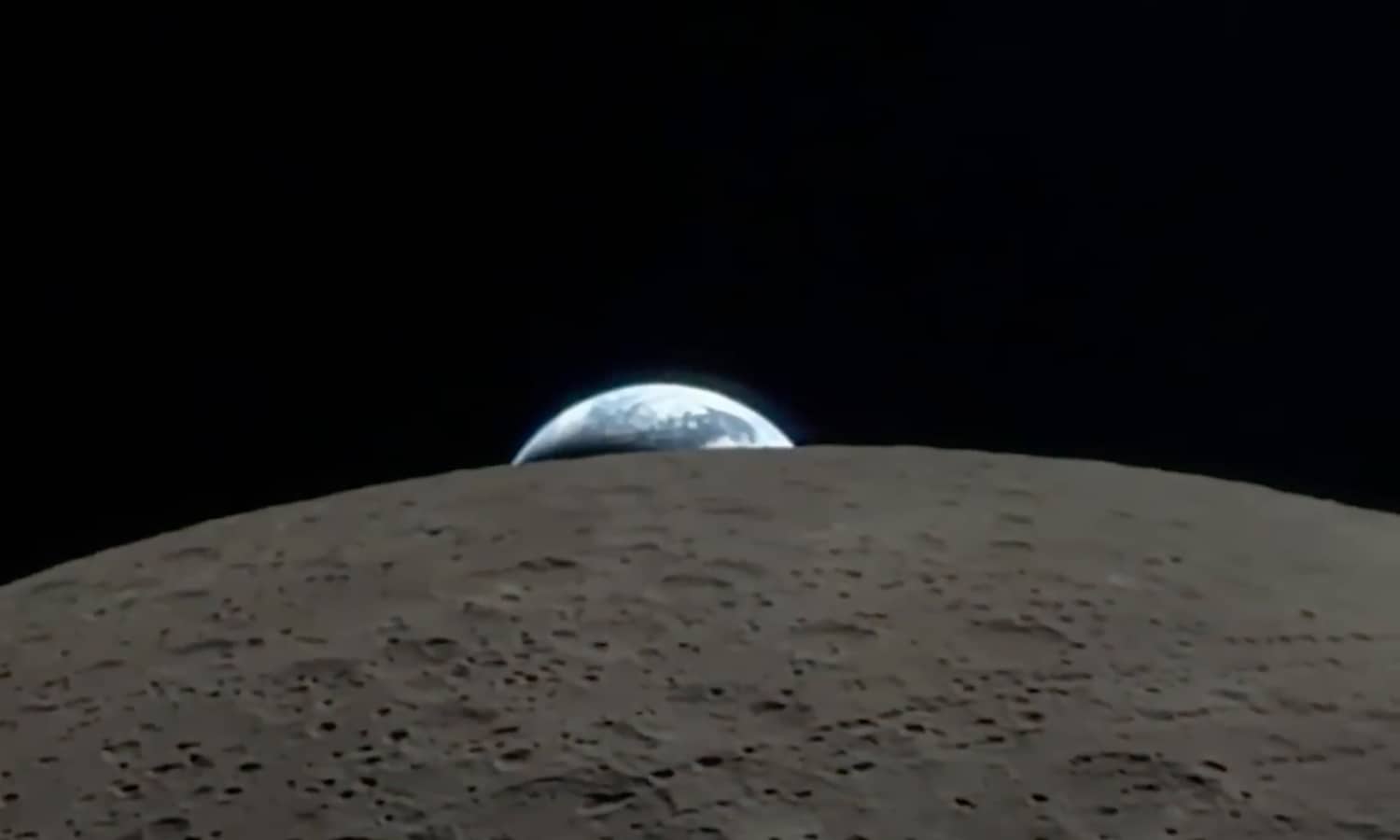 Artemis II iPhone Earthset video