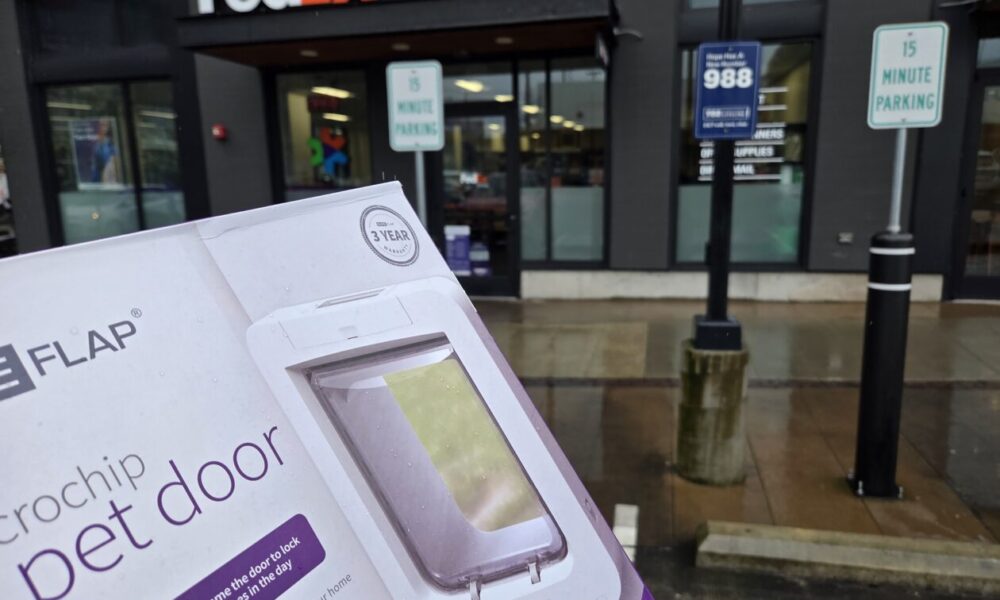 A seamless return and one very dumb question about stamps – GeekWire