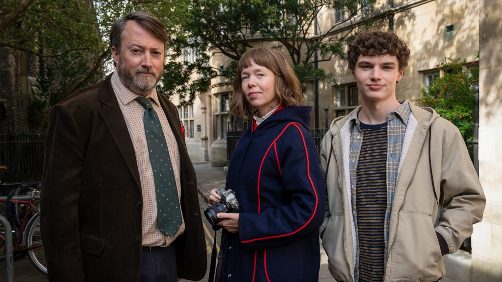 Ludwig season 2 - John ‘Ludwig’ Taylor (David Mitchell), Lucy (Anna Maxwell Martin) and Henry Betts-Taylor (Dylan Hughes)