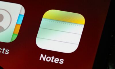 Apple Notes app icon on iPhone