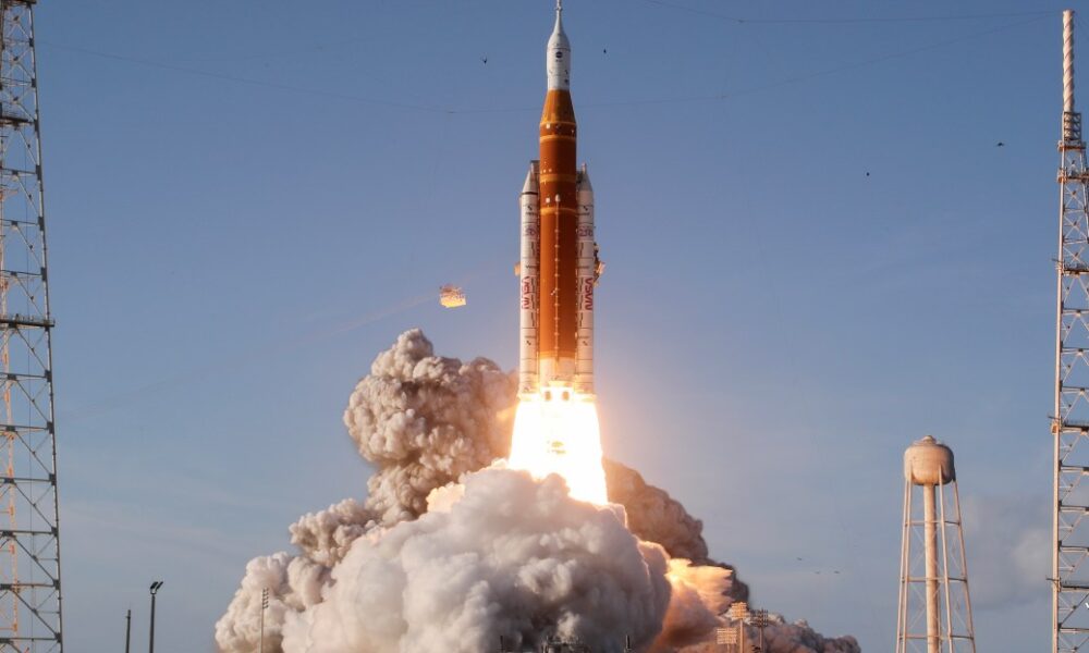 NASA had to ‘reload’ Microsoft Outlook after Artemis II glitch