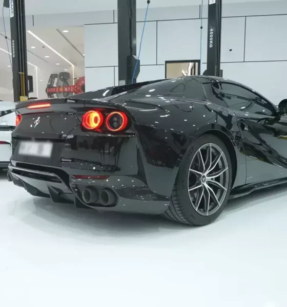 Straight-piped Ferrari 812 Superfast sounds sick; definitely not for quiet neighbourhoods