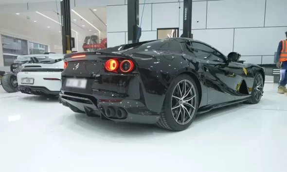 Straight-piped Ferrari 812 Superfast sounds sick; definitely not for quiet neighbourhoods