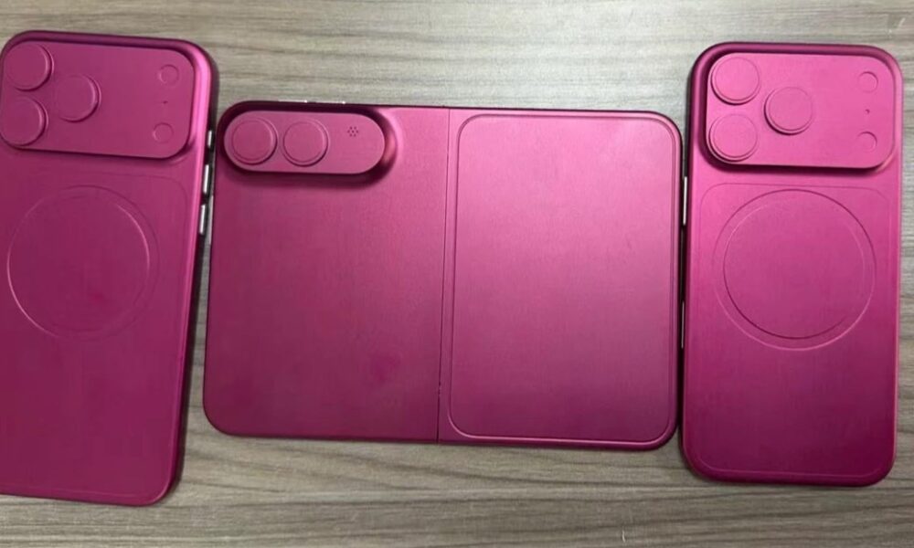 A wide foldable iPhone dummy emerges amid rumors of a delay