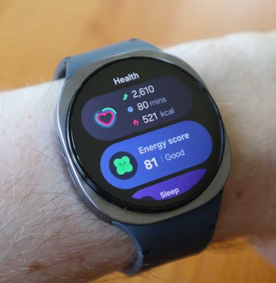 The health dashboard on the Samsung Galaxy Watch 8