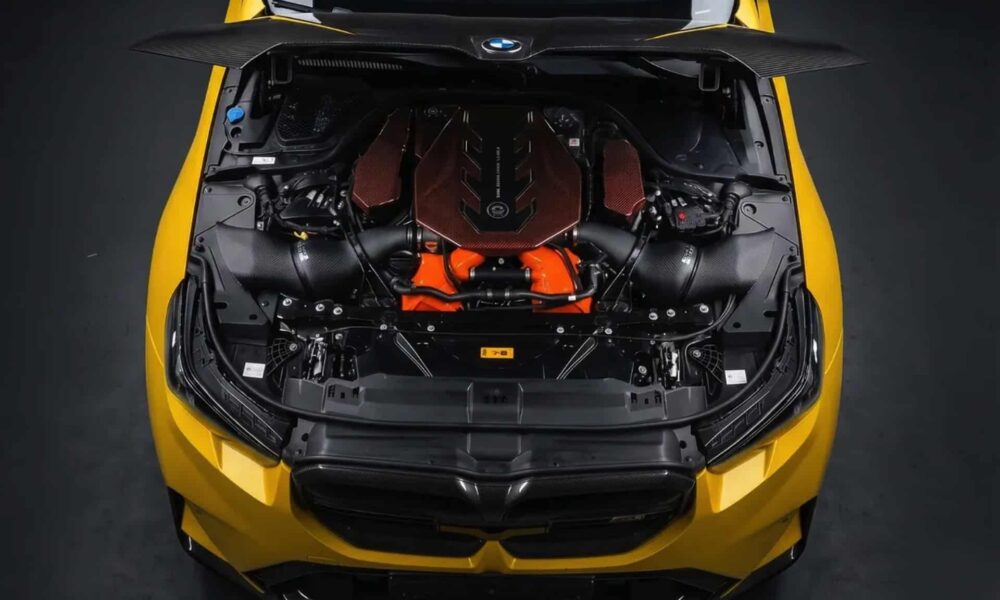 G POWER BMW M5 G90 TUNING G99 engine bay