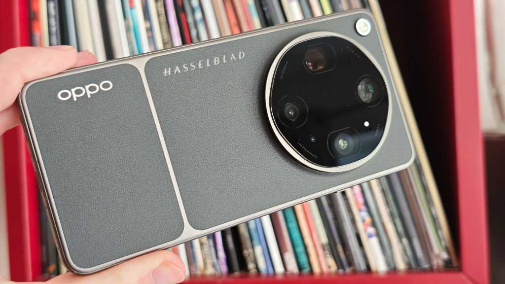 Oppo Find X9 Ultra in hand