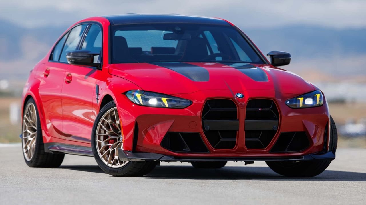BMW bids goodbye to current-gen M3 with a 6-speed Manual M3 CS