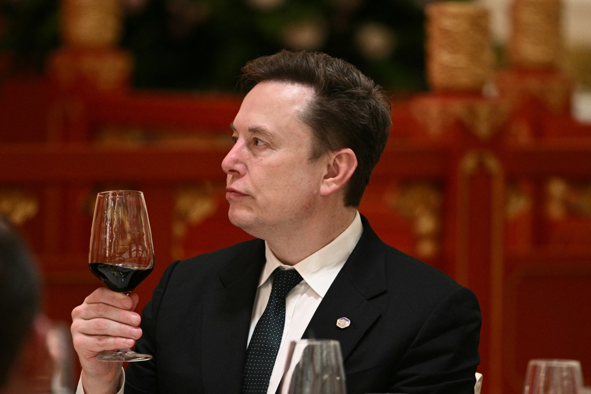 Elon Musk can't hear you over the sound of his $1.75 trillion IPO