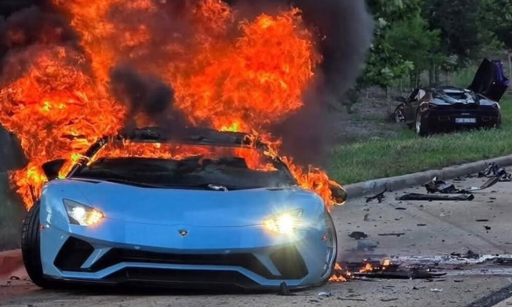 Lamborghini Aventador S and Revuelto destroyed in a fiery crash in Texas