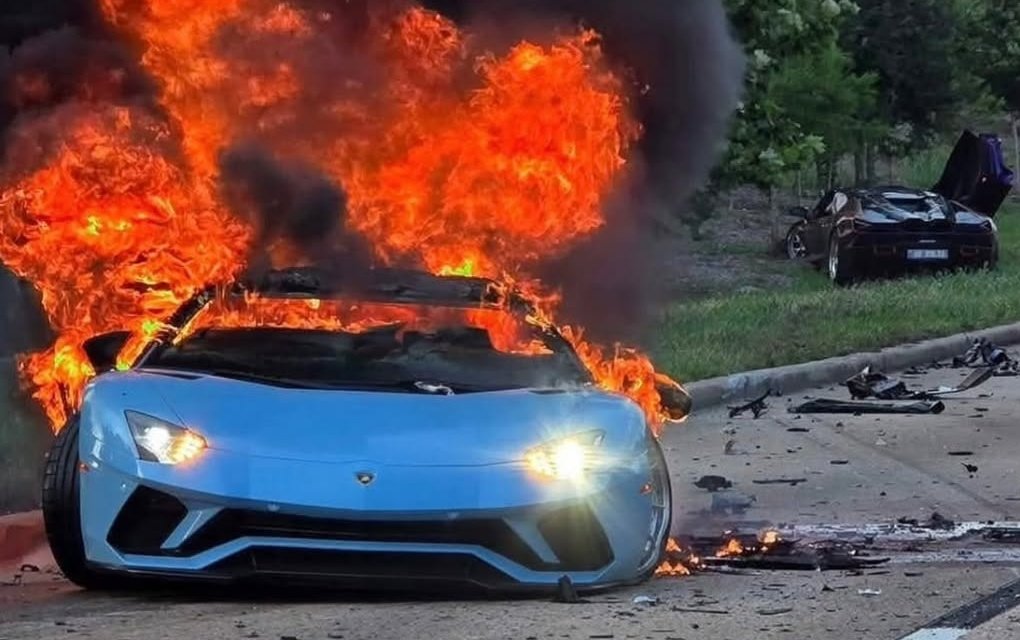 Lamborghini Aventador S and Revuelto destroyed in a fiery crash in Texas