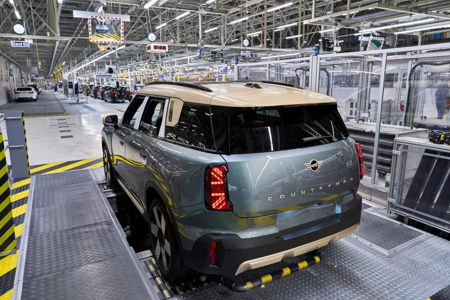BMW Plant Leipzig making the new MINI Countryman