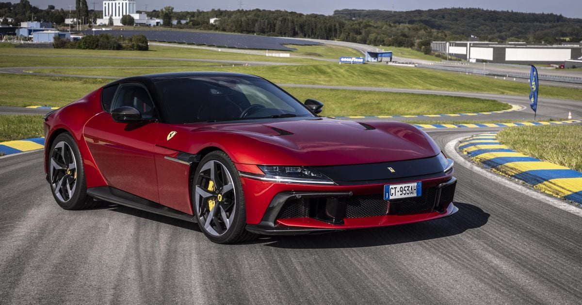 Ferrari reintroducing manual transmission despite electrification push