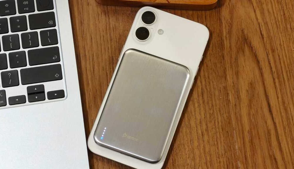 BMX power bank attached to iPhone
