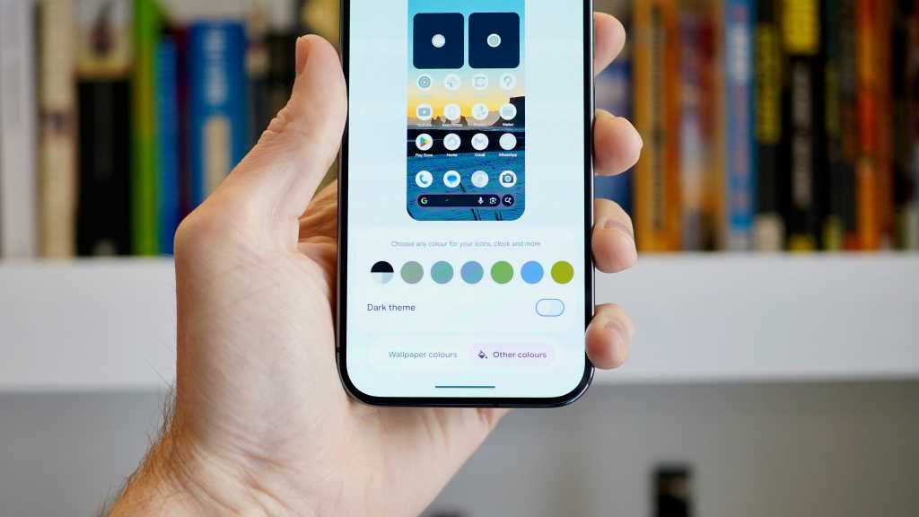 Pixel Wallpaper Colour Picker Discovered in Android 17
