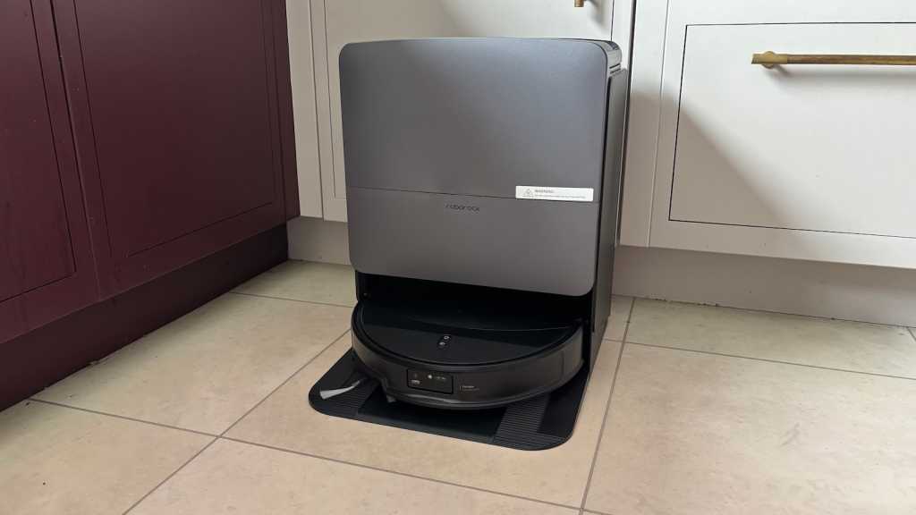 Roborock Saros 20 in its dock