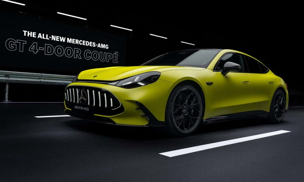MERCEDES AMG GT 4 DOOR COUPE 2