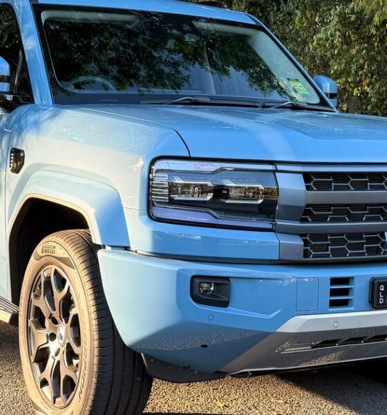 Top five large five-seat PHEV family SUVs in 2026