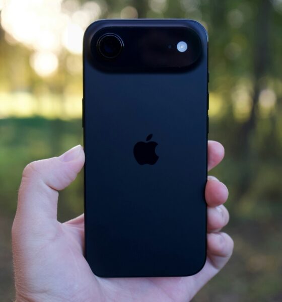 iPhone Air in hand 3